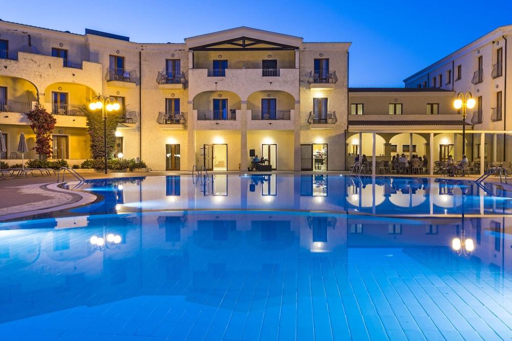 Blu Hotel Morisco カンニジョネ エクステリア 写真